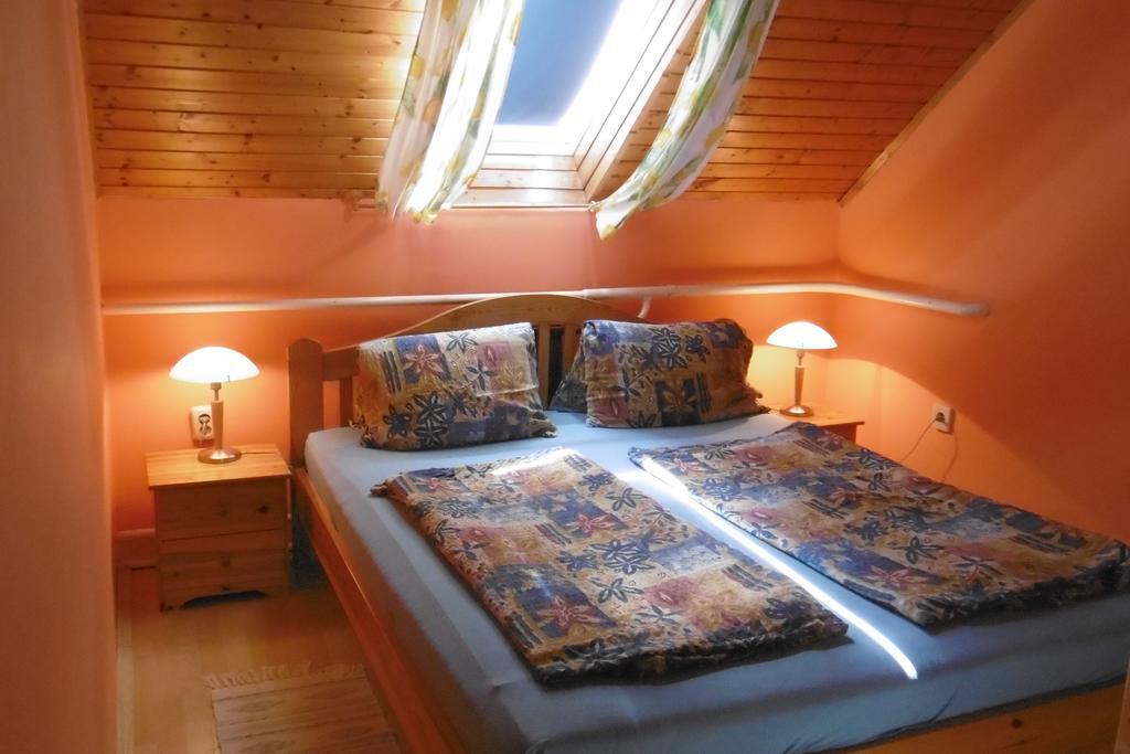 Panorama Vendeghaz Apartment Balatonszepezd Cameră foto